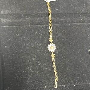 Gold and Silver Daisy Bracelet